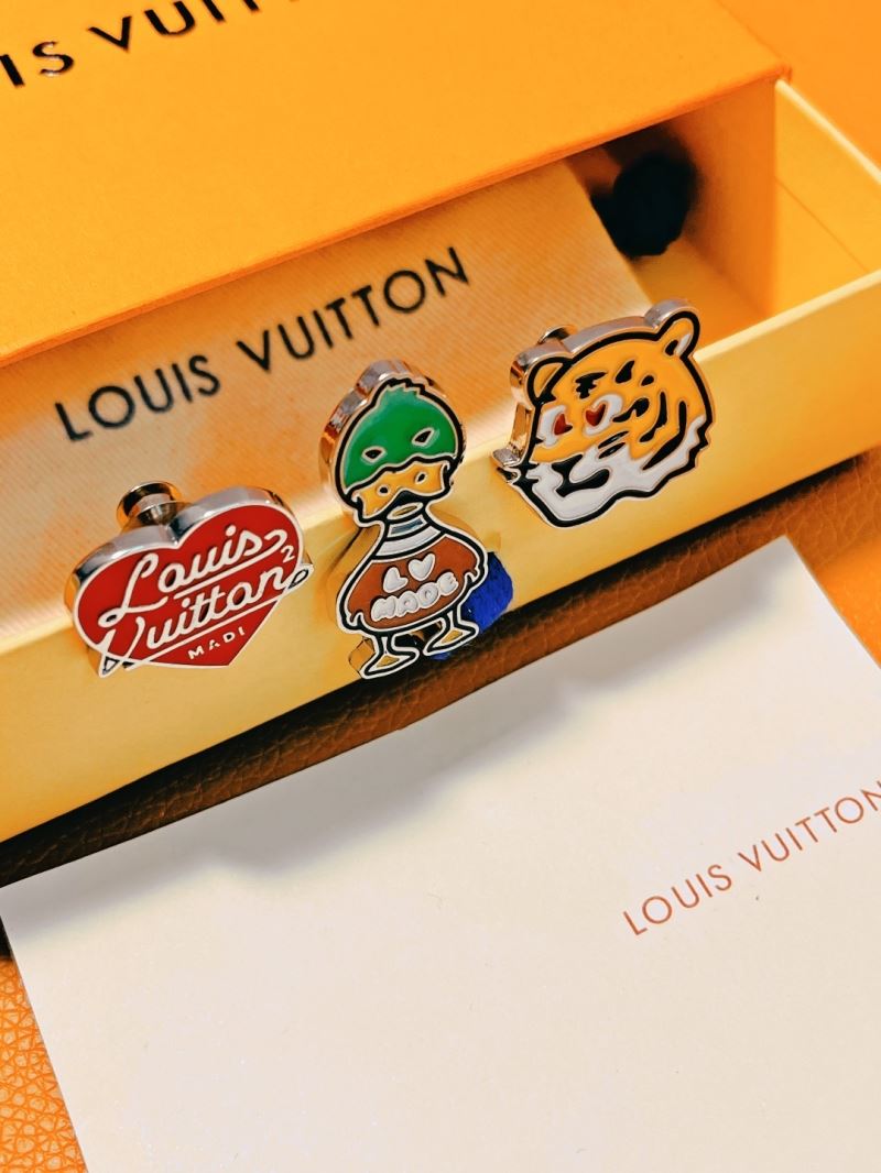 Louis Vuitton Brooches